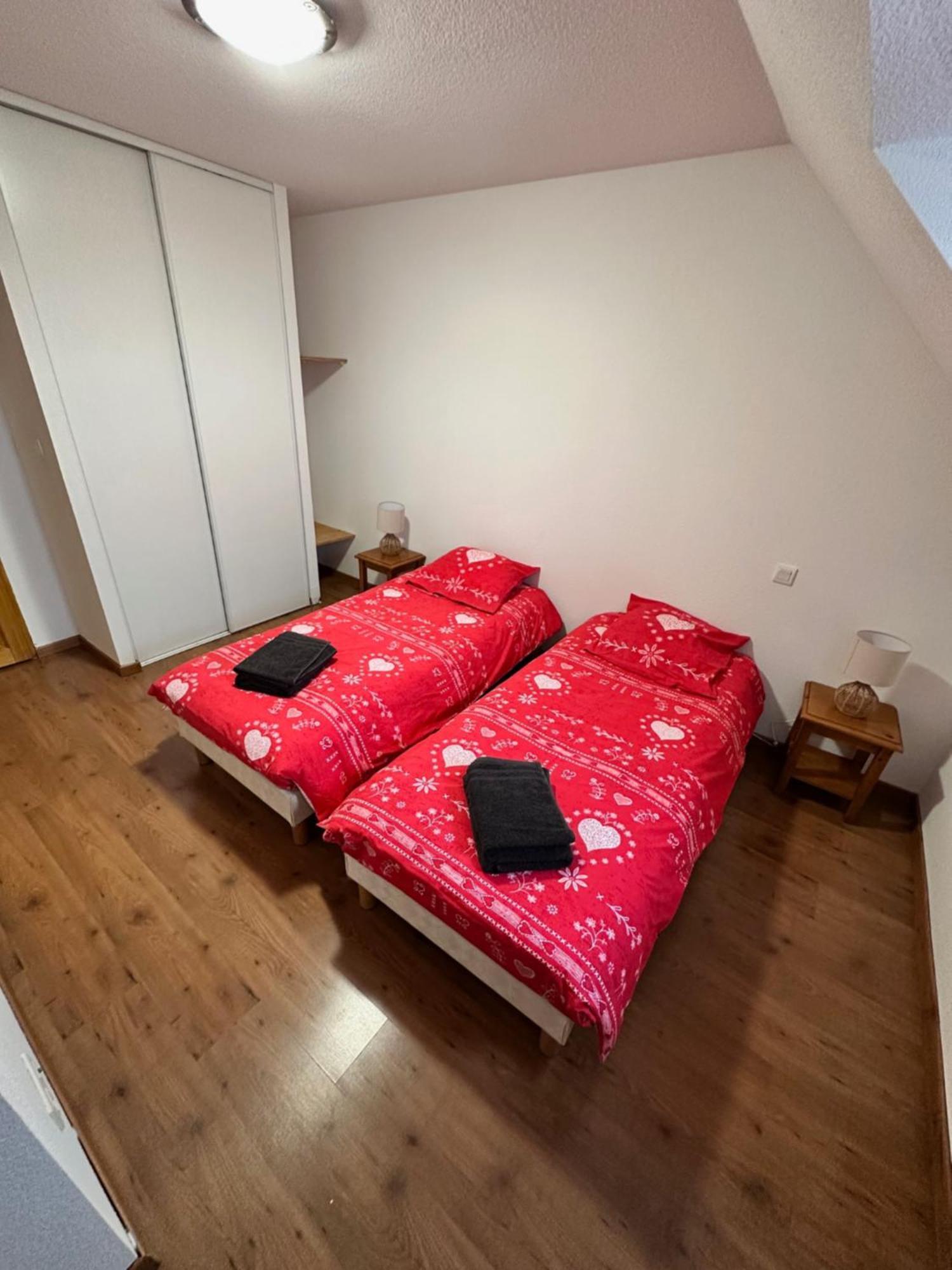 Grand Appartement Peyra'Good Tout Equipe Linge De Lit Et De Toilette Inclus - 8 Couchages - Station Peyragudes - Vue Montagne - 2 Balcons-Terrasses Germ Bagian luar foto